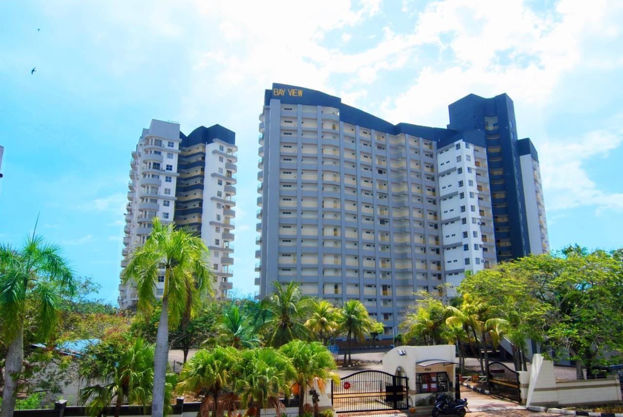 Maya Apartment Bay View Villas Port Dickson Exteriör bild